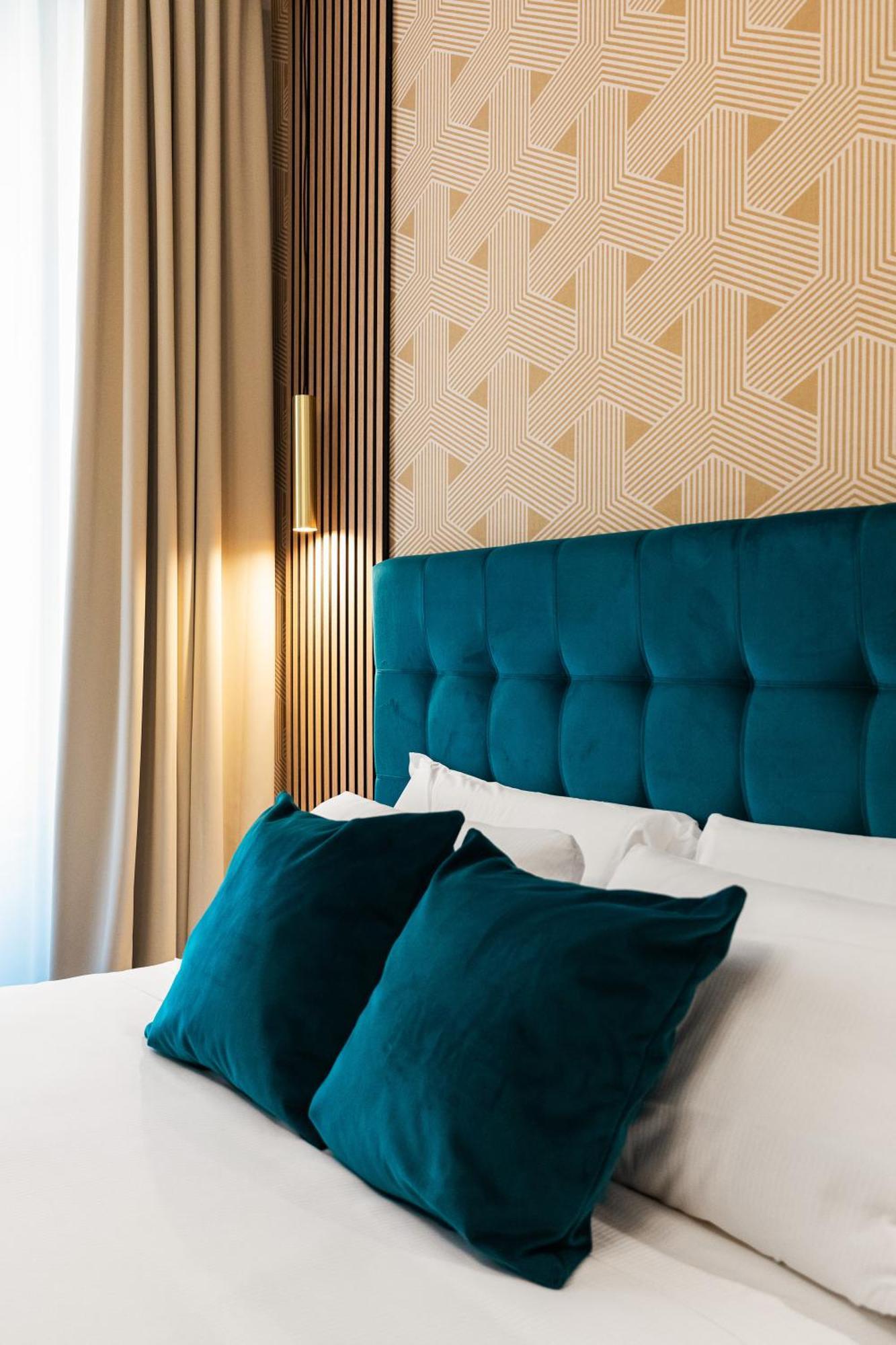 Albadea Deco&Jacuzzi Hotel Rome Luaran gambar