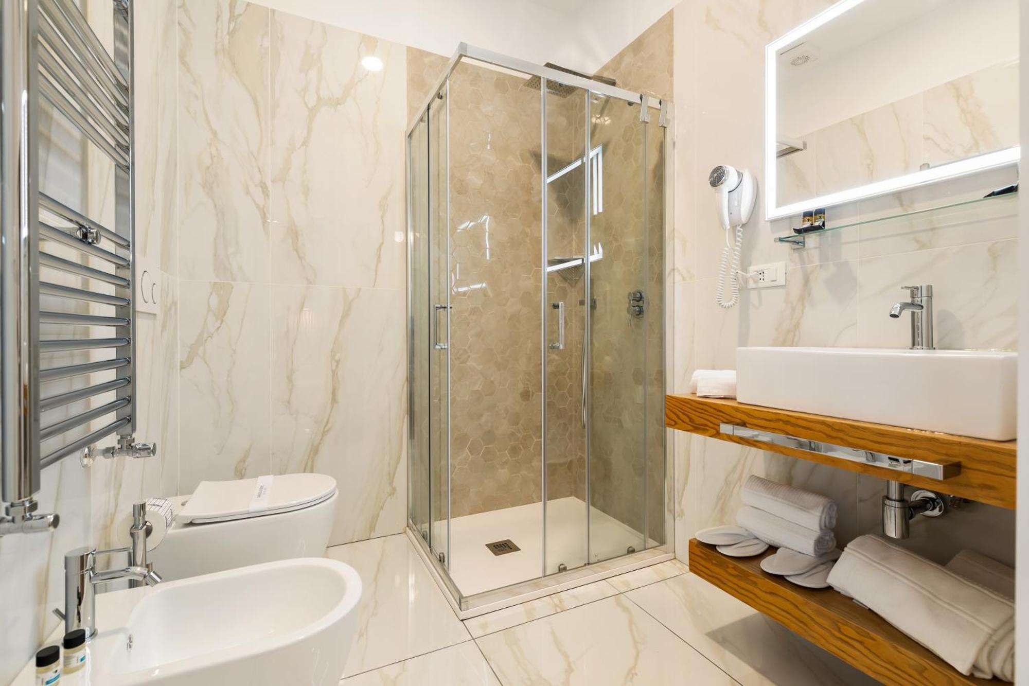 Albadea Deco&Jacuzzi Hotel Rome Luaran gambar