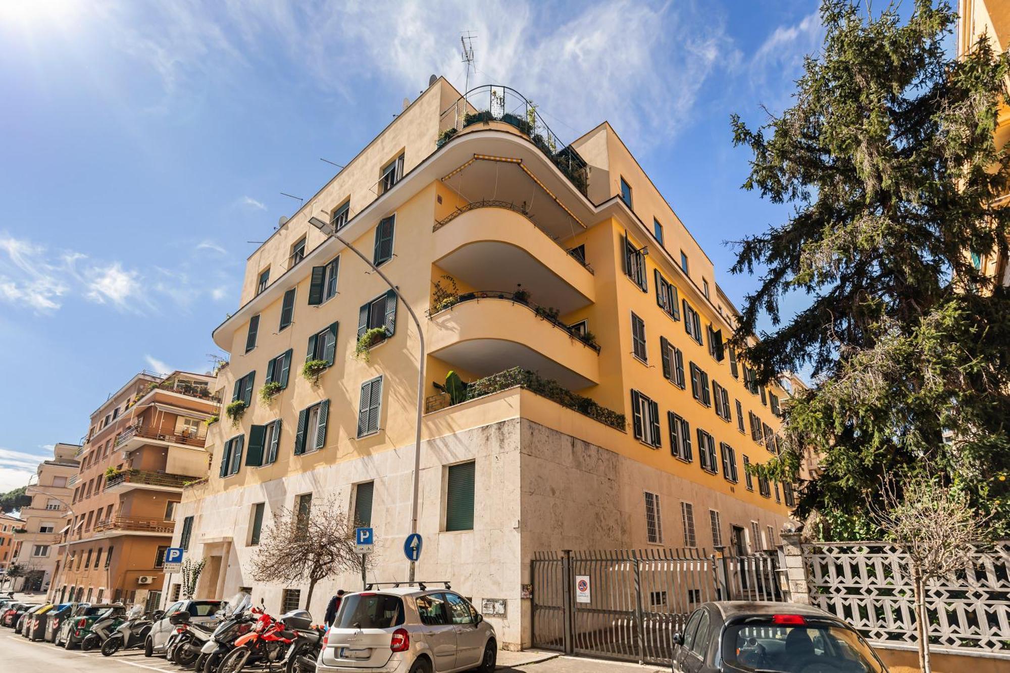 Albadea Deco&Jacuzzi Hotel Rome Luaran gambar